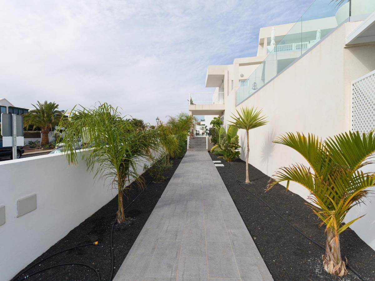Homeforguest Sunset Senator With Pool And Terrace In Коста-Тегисе Экстерьер фото